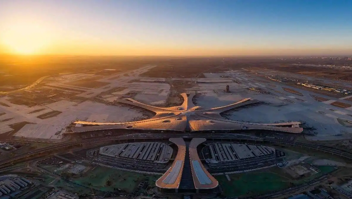 北京大興機(jī)場(chǎng)