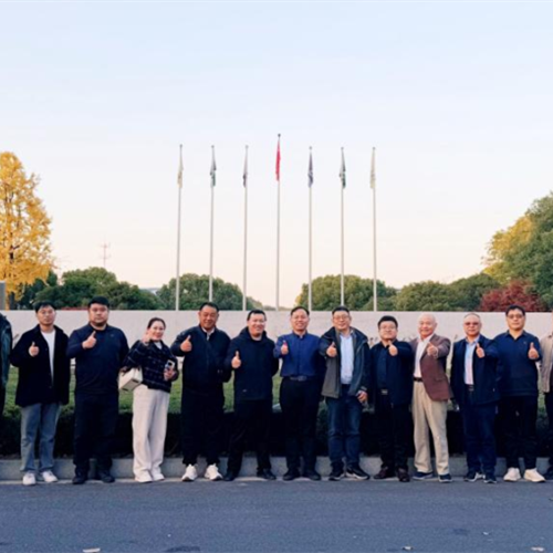 跨界攜手，共探健康新篇！衛(wèi)企協(xié)醫(yī)療考察團(tuán)蒞臨兔寶寶考察交流